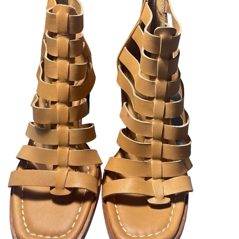 Sandals Sofft-Stratford (Luggage) Women Size 9